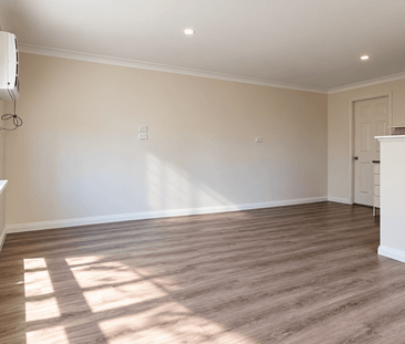 Affordable Studio in a Quiet Street - Photo 5