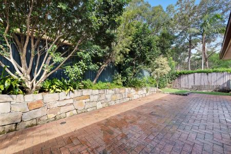 Quiet and Convenient Living in Prime Lane Cove Location - Photo 4