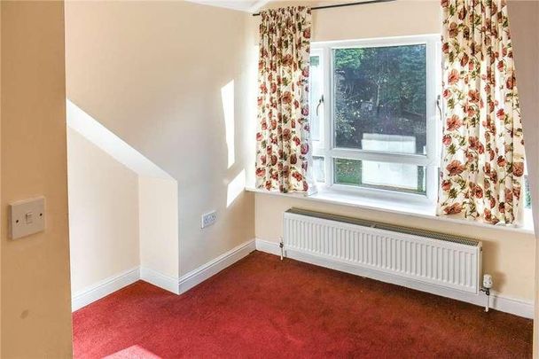 Langley Avenue, Bingley, West Yorkshire, BD16 - Photo 1