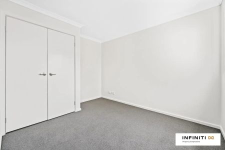 “NEWLY BUILT DREAM FAMILY HOME!” - Photo 4