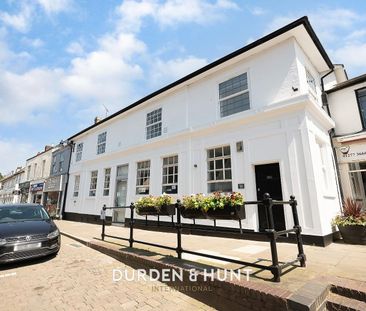 High Street, Ongar - Photo 1