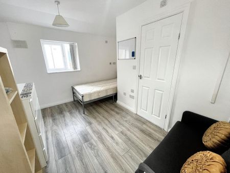 1 bedroom house to rent - Photo 2