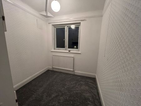 Edith Avenue, Leicester - Photo 3