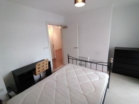 The Parkes Building, Beeston, NG9 2UY - Photo 4