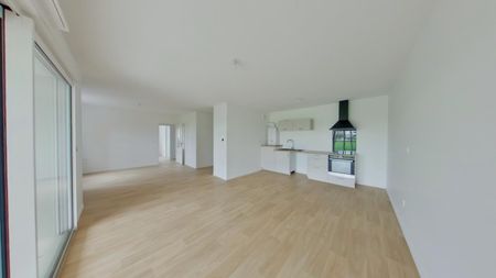 Location Appartement 4 pièces 85m² POITIERS 86000 - Photo 4