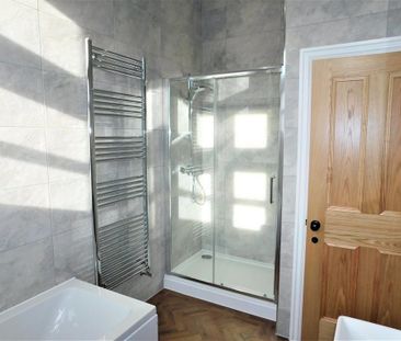 3 bedroom detached house to rent - Photo 3