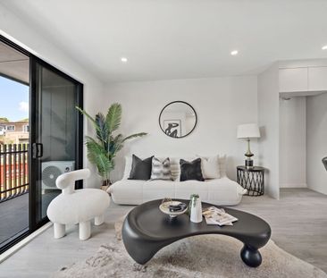 MT ROSKILL, 3 BEDROOMS - Photo 2