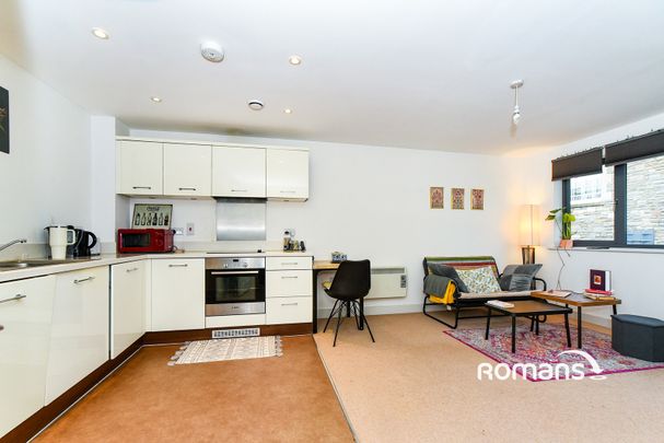 1 bedroom apartment to rent - Photo 1