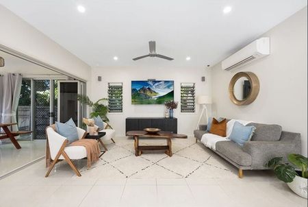 12 Havana Street, Rowes Bay - Photo 2