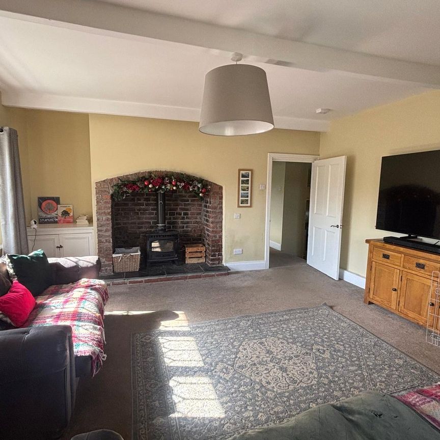 2 bed detached cottage to let in Bridge End, Stamfordham, Newcastle upon Tyne, Northumberland, NE18 - Photo 1