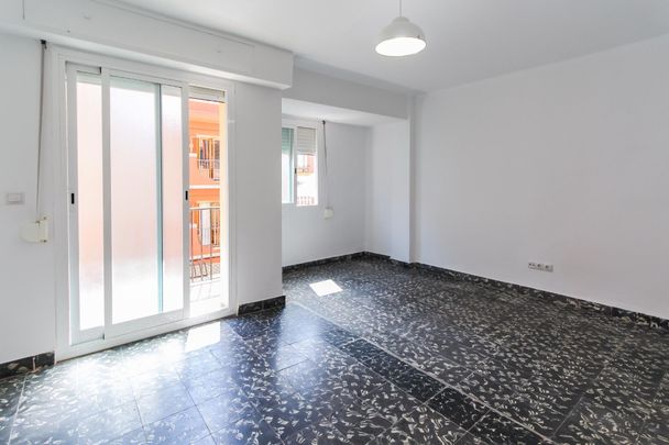 Flat - Burjassot - Foto 1