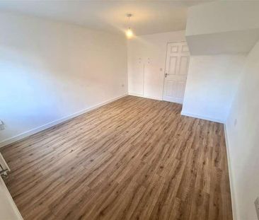 Galba Avenue, Eaton Place, Off Higham Lane, Nuneaton, CV11 - Photo 4