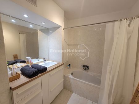 Versailles Grand Siècle - Très beau 5P meublé en étage élevé avec balcon - 117 m², - Photo 3