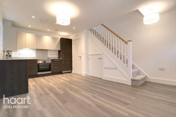 1 bedroom semi-detached house to rent - Photo 1