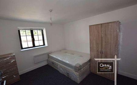 |ref: |, Rockstone Lane, Southampton, SO14 - Photo 5