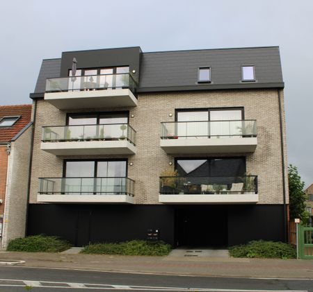 Zeer mooi appartement gelegen op de 1ste verdieping - Photo 4