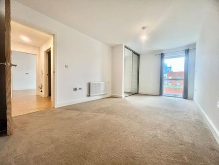 2 bedroom flat to rent - Photo 3