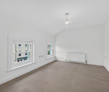 Apt 3 51-53Bridge Street, LISBURN, BT28 1XZ - Photo 3