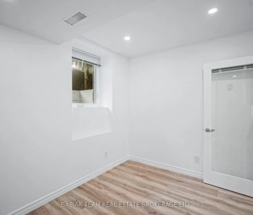 45 Humberside Avenue #Lower - Photo 4