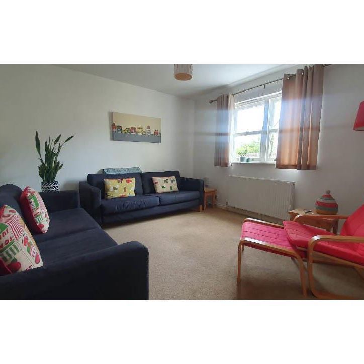 5 bedroom private hall to rent - Photo 1