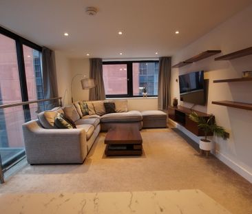 2 bedroom Apartment to let - Photo 2