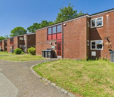 1 bedroom ground floor flat to rent - Photo 2