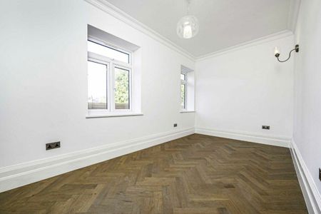 St. Margarets Road, St Margarets, TW1 - Photo 4