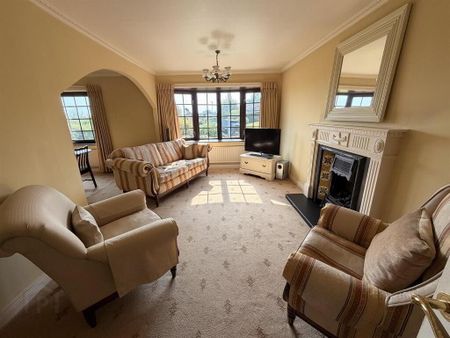 8 Vaddegan Road, Newtownabbey, BT36 7SW - Photo 2