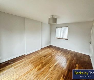 3 bedroom end of terrace house to rent - Photo 5