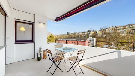 Vous cherchez un appartement récemment rénové dans un emplacement central? - Foto 2