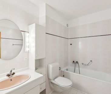 2.5 Zimmer, 63 m², 1. Stock - Photo 4