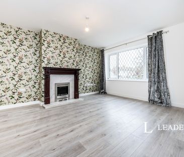 3 bedroom house to rent Whalley Drive, Bletchley, MK3 - Photo 1