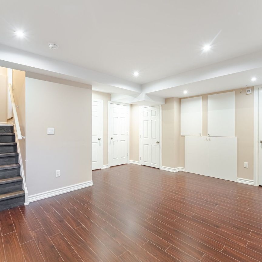 For Lease - 636 Evans Avenue Unit# 40, Toronto, Ontario - Photo 1