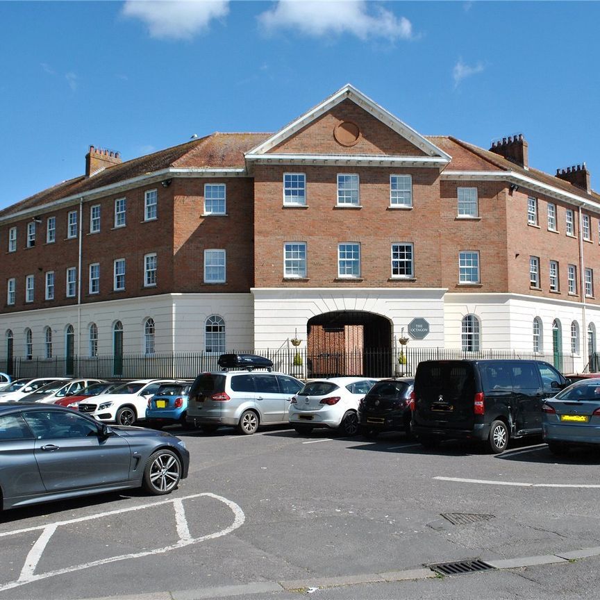 The Octagon, Taunton, Somerset, TA1 - Photo 1