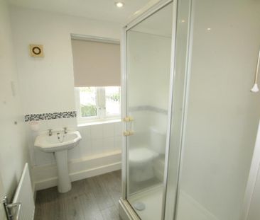 3 bedroom terraced house to rent - Photo 6