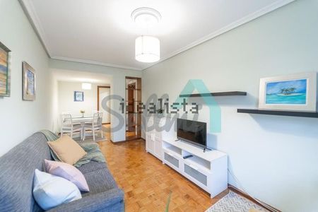 Alquiler de piso en Calle Fuertes Acevedo - Photo 3