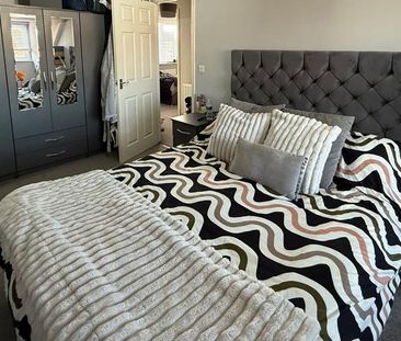 3 bedroom semi-detached house to rent - Photo 5