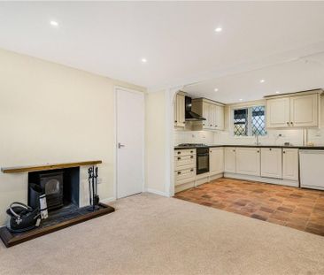 2 bedroom semi-detached house to rent - Photo 1