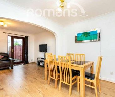 Carpenters Court, Basingstoke, Hampshire, RG22 - Photo 5