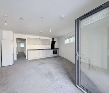 Martin Court, Hastings - Photo 1