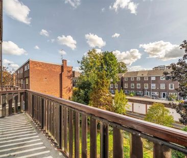 Broom Close, TW11, London - Photo 5