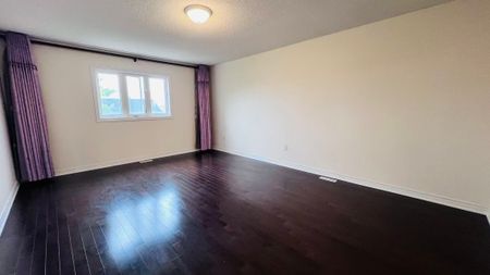 For Lease - 42 Pagnello Crescent, Markham, Ontario - Photo 5