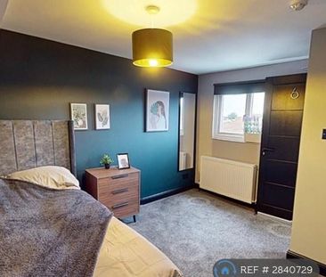 1 bedroom in a house share to rent - Photo 5