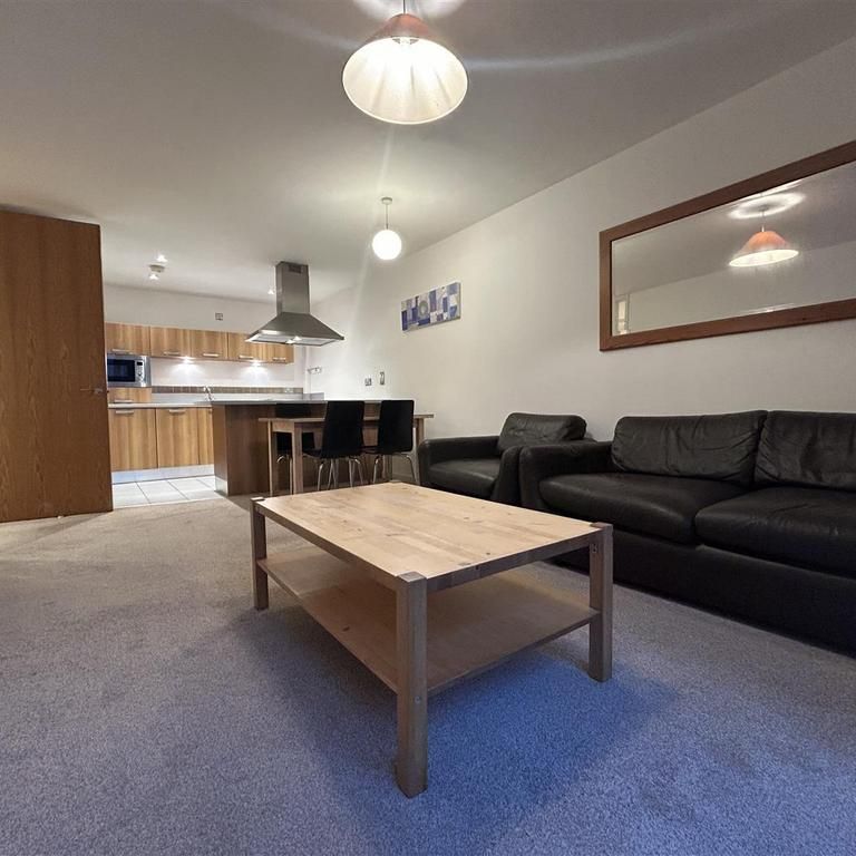 2 bedroom apartment to rent - Photo 1