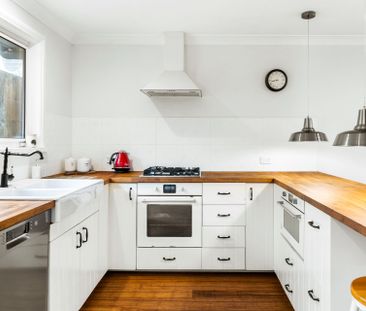 PLEASANT CUL-DE-SAC POSITION - ENTRY VIA KIRKWOOD ST (NOT GWH) - Photo 6