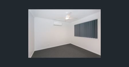 AS NEW HOME WITH ALL THE MOD CONS - Photo 3