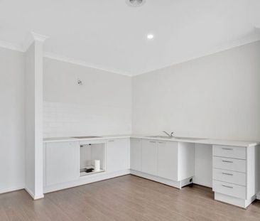 THREE BEDROOM HOME - Photo 5