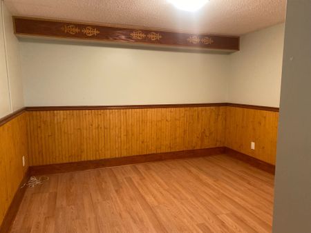 For Lease - 1300 Belair Crescent, Oshawa, Ontario - Photo 4