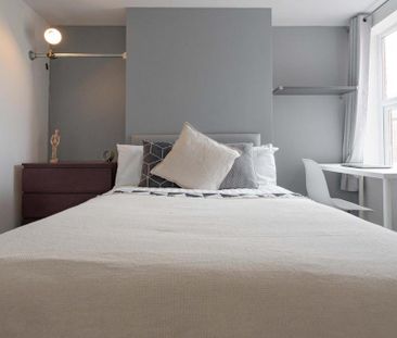 7 bedroom terraced house to rent - Photo 2