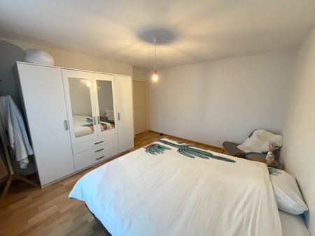 INSTAPKLARE & RUIME gezinswoning met GARAGE & TUIN - Photo 5